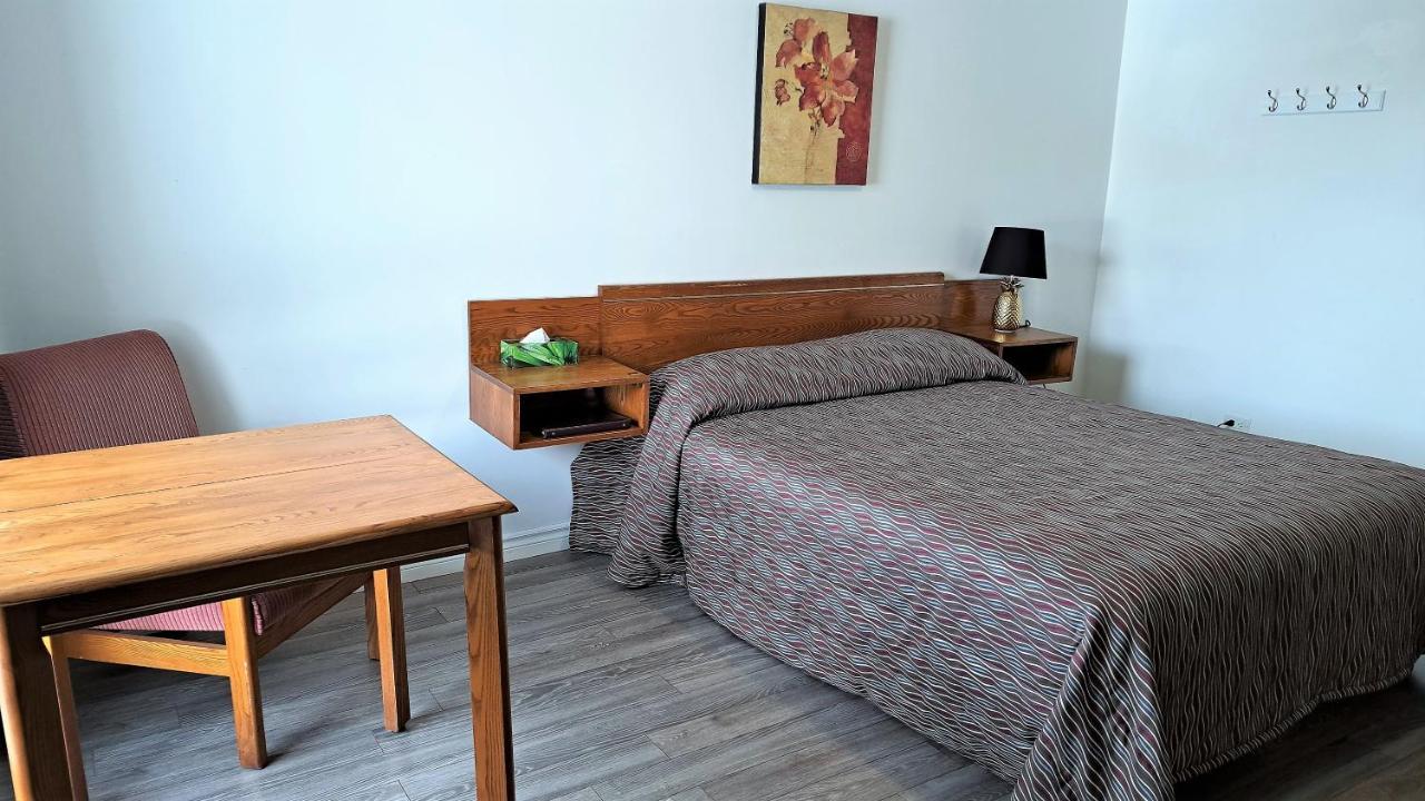 Motel Bonsoir Joliette Εξωτερικό φωτογραφία