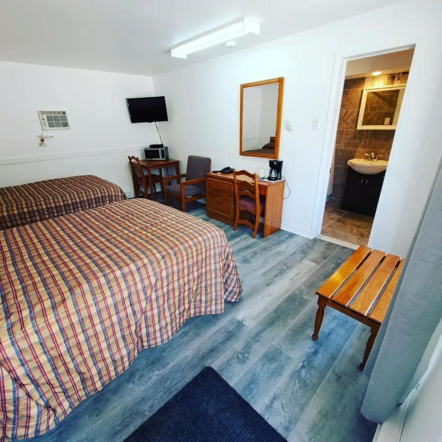 Motel Bonsoir Joliette Εξωτερικό φωτογραφία