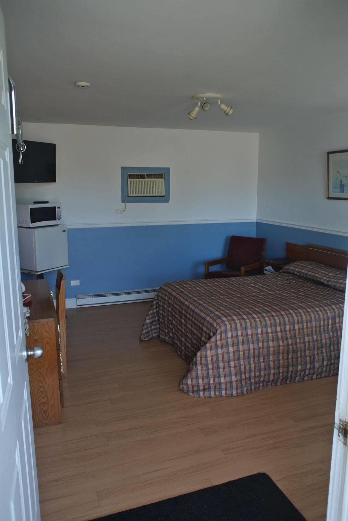 Motel Bonsoir Joliette Εξωτερικό φωτογραφία